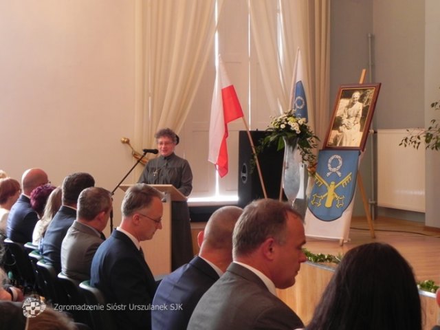 batch_Uroczysta Sesja Rady Miejskiej 28 maja 2016 005